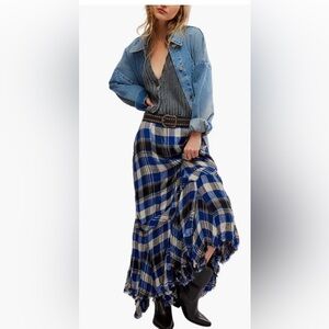 🌟Free people Bordeaux Plaid Maxi Skirt🥰